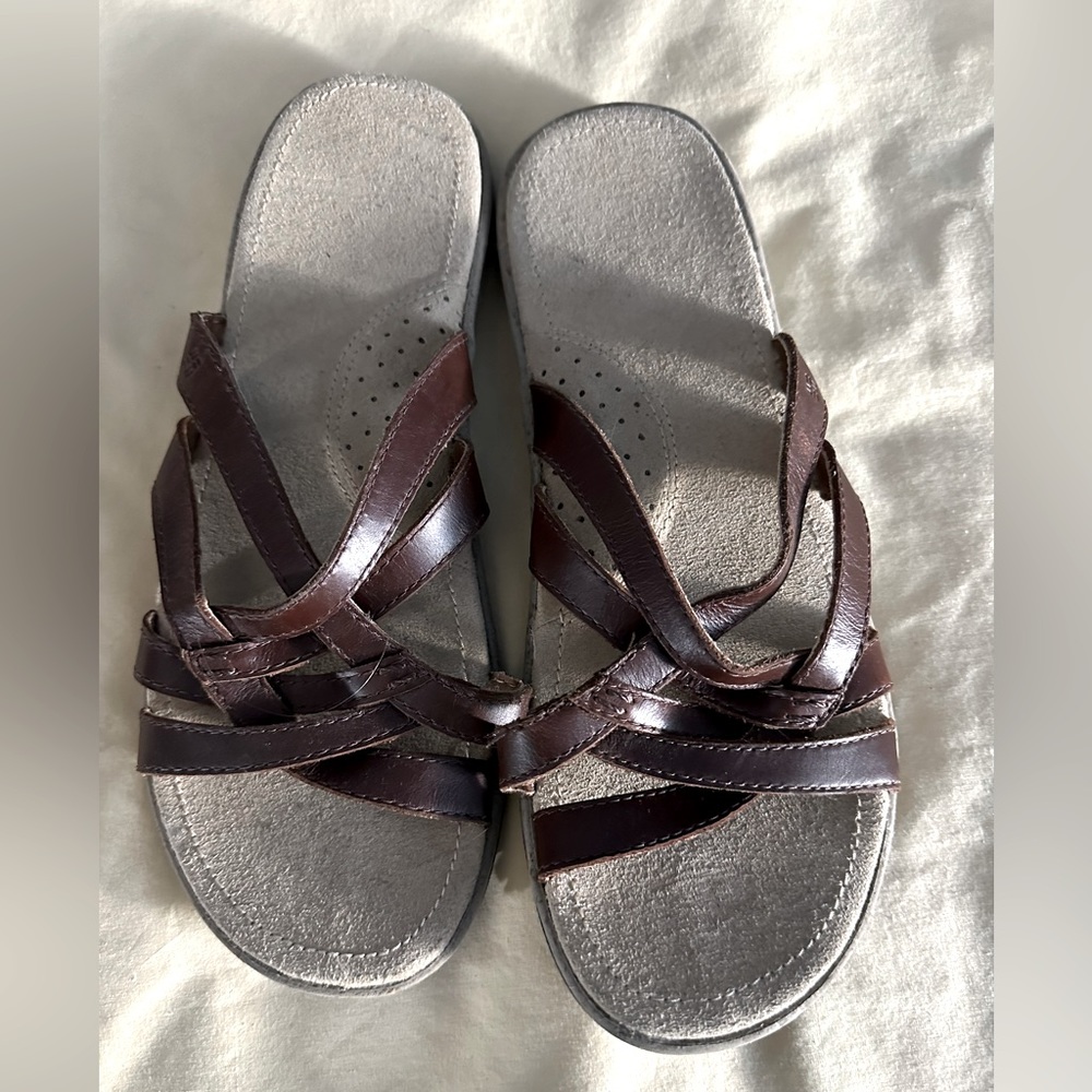 Columbia Sandals